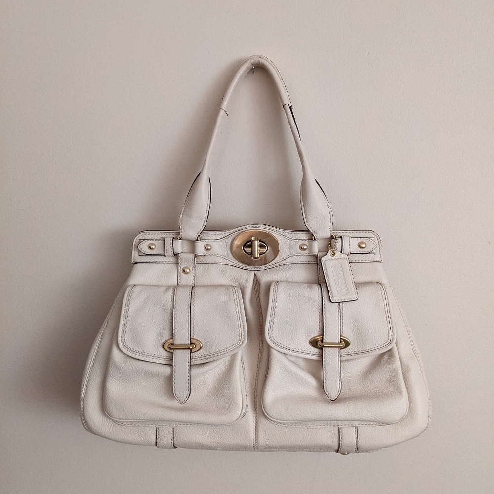 Coach Cream Leather Shoulder Bag with Gold-Tone Hardware